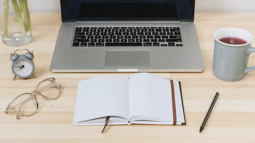 Taller de Escritura Creativa: De la Idea al Manuscrito